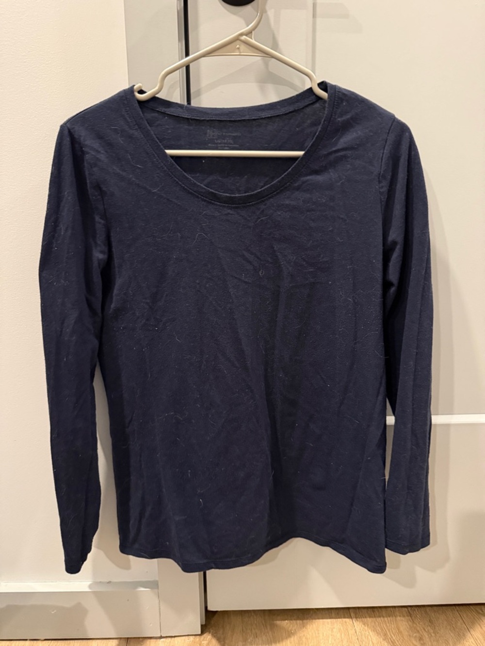 No Boundaries Navy Long Sleeve Crewneck Top